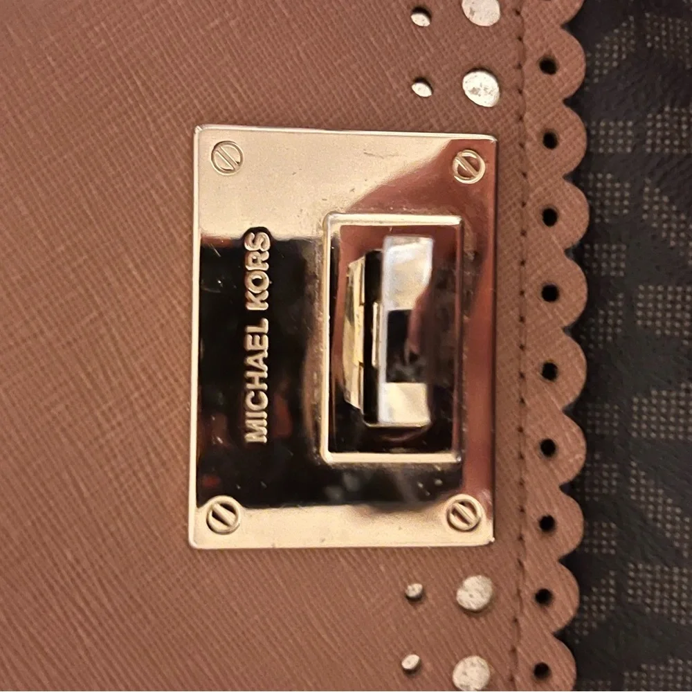 Michael Kors Brown and Black Shoulder Bag - Picture 4 of 16